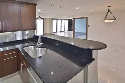 40 N Interstate 35 #12C2, Austin, TX 78701 - Photo 6