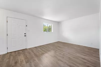 806 E 13th Street #102, Georgetown, TX 78626 - Photo 6