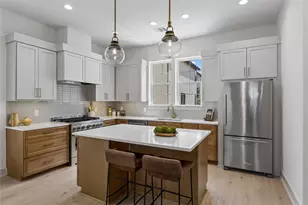 2209 Woodland Ave, Austin, TX 78741 - Photo 12