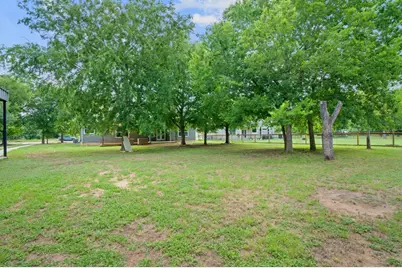 130 Koele Court, Bastrop, TX 78602 - Photo 34