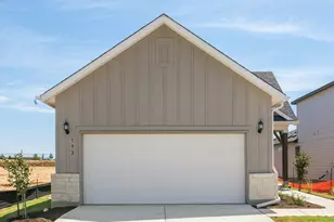 192 Frontera Dr, Bastrop, TX 78602 - Photo 1