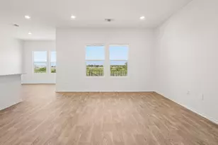 12204 Silverton Tree Bnd, Mustang Ridge, TX 78610 - Photo 4