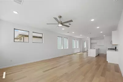 5621 Koshoa Drive, Austin, TX 78754 - Photo 10