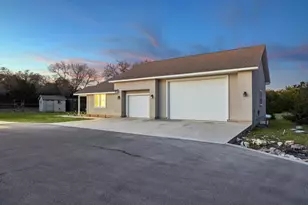 16206 Sweetwood Trail, Austin, TX 78737 - Photo 4