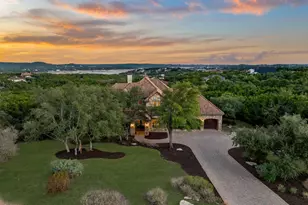 7409 Lantern View Dr, Jonestown, TX 78645 - Photo 4