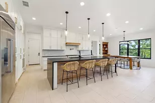 260 Corte Del Cedro Dr, Dripping Springs, TX 78620 - Photo 4