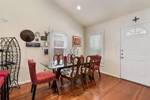 2007 Peoples St, Austin, TX 78702 - Photo 8