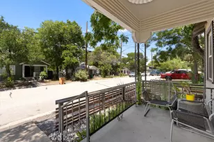 2007 Peoples St, Austin, TX 78702 - Photo 4