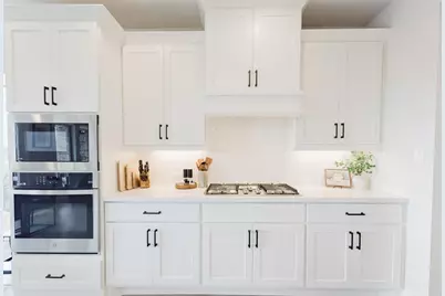 17512 Hattie Trace, Austin, TX 78738 - Photo 20