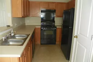 14001 Cambourne Dr, Pflugerville, TX 78660 - Photo 4