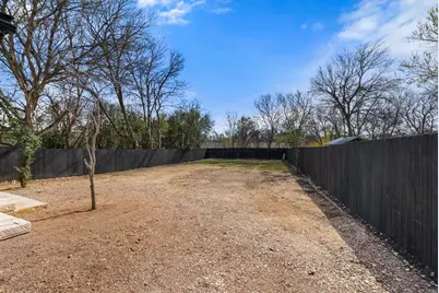 2201 Teri Road, Austin, TX 78744 - Photo 26