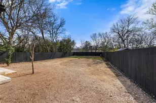 2201 Teri Rd, Austin, TX 78744 - Photo 26
