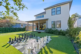 1604 Miriam Ave, Austin, TX 78702 - Photo 2