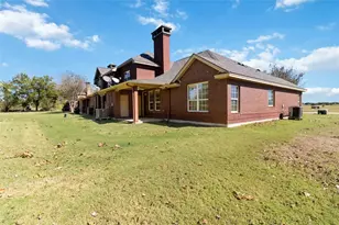 539 Colovista Pkwy, Bastrop, TX 78602 - Photo 26