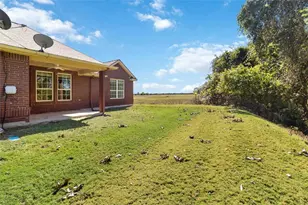 539 Colovista Pkwy, Bastrop, TX 78602 - Photo 28