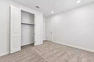 212 Royal Fern Rd, Hutto, TX 78634 - Photo 22