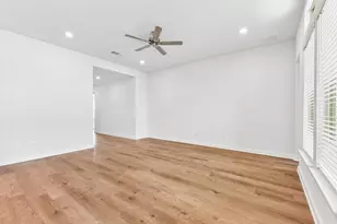 212 Royal Fern Rd, Hutto, TX 78634 - Photo 6