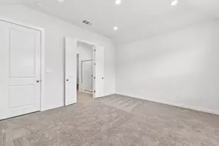 212 Royal Fern Rd, Hutto, TX 78634 - Photo 26