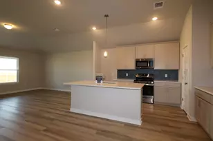 20017 Cornyn Ln, Manor, TX 78653 - Photo 4