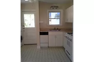 1000 E 44th St, Austin, TX 78751 - Photo 4