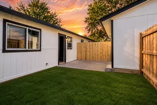 4900 E Stassney Ln, Austin, TX 78744 - Photo 22