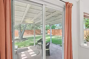 5513 Kayview Dr, Austin, TX 78749 - Photo 10