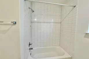 380 Young St, Buda, TX 78610 - Photo 20