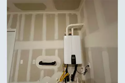 380 Young Street, Buda, TX 78610 - Photo 26