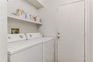 4200 Everest Ln, Austin, TX 78727 - Photo 32