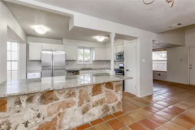 4200 Everest Lane, Austin, TX 78727 - Photo 10