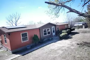 750 High Rd, Kyle, TX 78640 - Photo 2