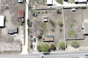 750 High Rd, Kyle, TX 78640 - Photo 32