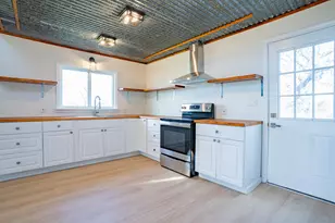 1012 Hill St, Burnet, TX 78611 - Photo 8