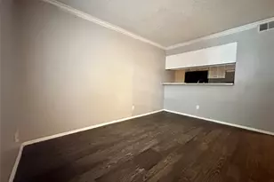 5426 Menchaca Rd, Austin, TX 78745 - Photo 4