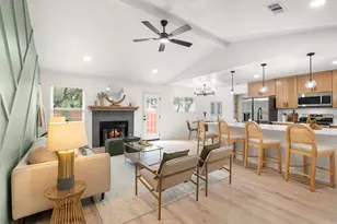 6807 Luckenbach Ln, Austin, TX 78729 - Photo 8