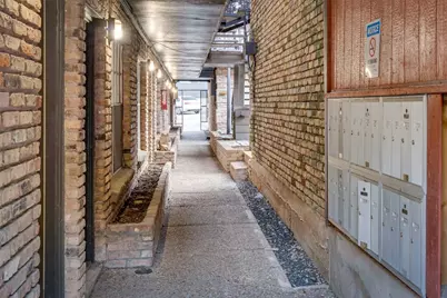 311 E 31st Street #103, Austin, TX 78705 - Photo 24