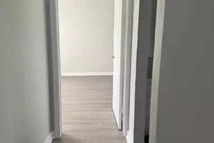 311 E 31st St, Austin, TX 78705 - Photo 10