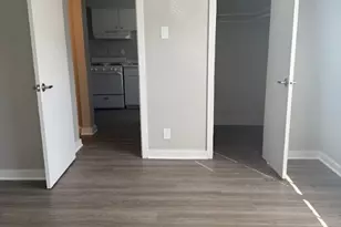 311 E 31st St, Austin, TX 78705 - Photo 16