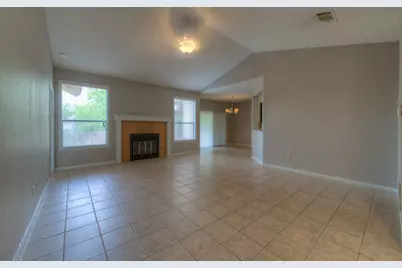 1710 Woodwind Lane, Austin, TX 78758 - Photo 4