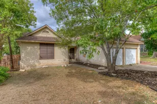 1710 Woodwind Ln, Austin, TX 78758 - Photo 2