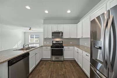 118 Rochester Lane, Hutto, TX 78634 - Photo 10