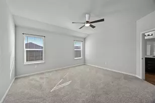 118 Rochester Ln, Hutto, TX 78634 - Photo 12