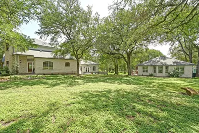 111 Trinity Street, Cedar Creek, TX 78612 - Photo 32