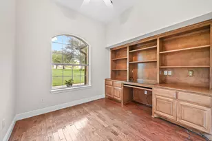 111 Trinity St, Cedar Creek, TX 78612 - Photo 6