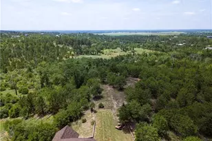 509 Kaanapali Ln, Bastrop, TX 78602 - Photo 2