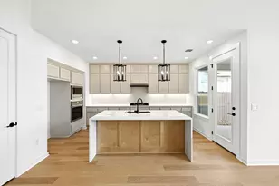 9612 Golden Lion Dr, Austin, TX 78744 - Photo 2