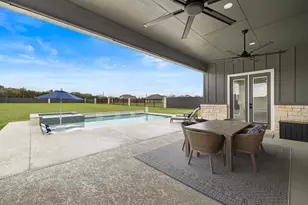 153 McNaughton Dr, Liberty Hill, TX 78642 - Photo 32