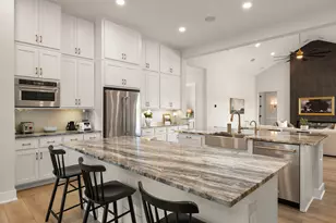 153 McNaughton Dr, Liberty Hill, TX 78642 - Photo 16