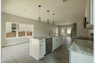 650 Canyon Circle Drive, Canyon Lake, TX 78133 - Photo 14