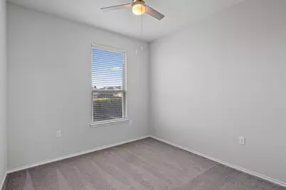 7001 Midlothian Drive, Austin, TX 78754 - Photo 16